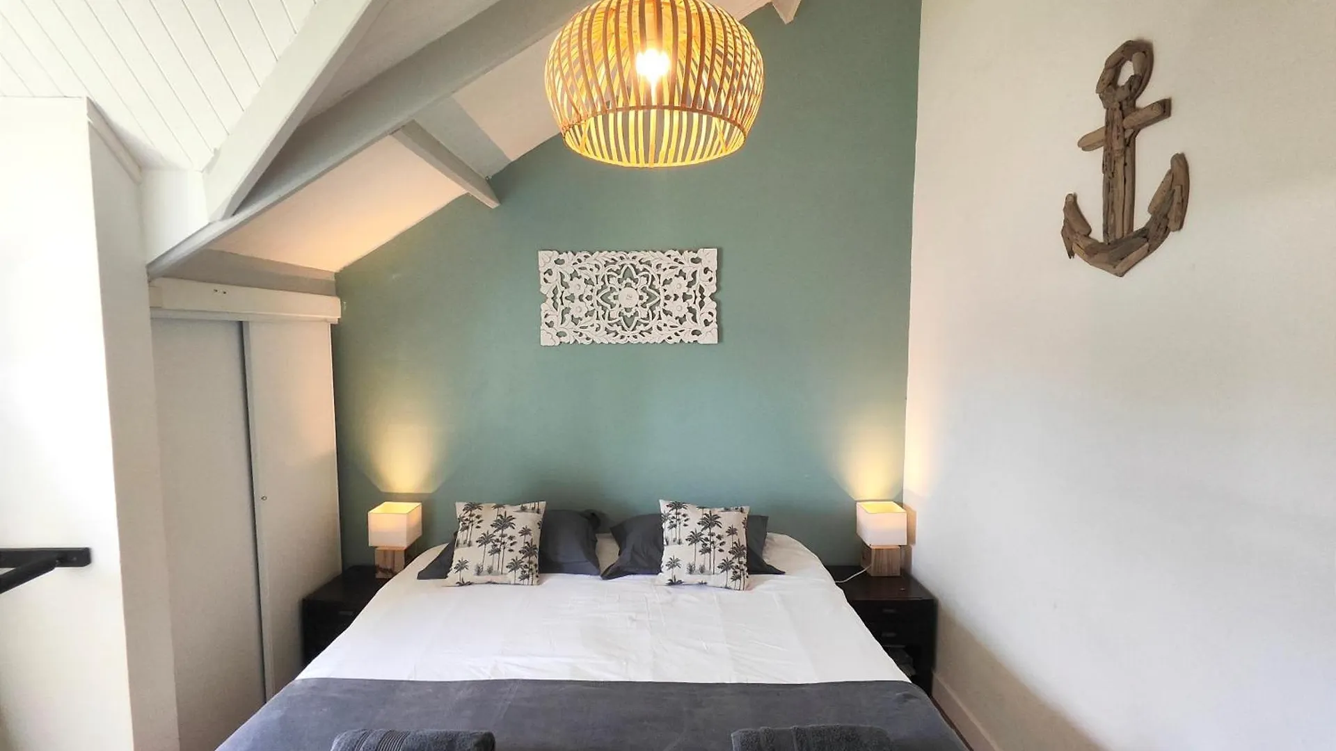 Paradise Duplex Avec Piscine Et Acces Plage Le Gosier  Apartment